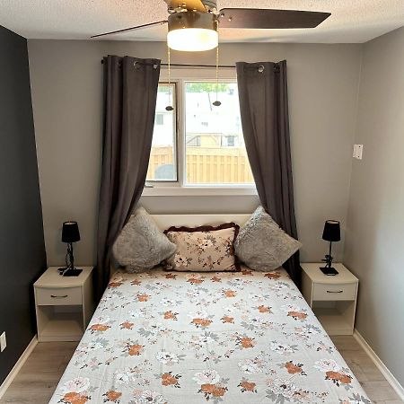 Castlerooms Homestay Ottawa Extérieur photo